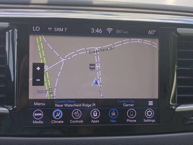 Used 2019 Chrysler Pacifica Touring-L w/ Tire & Wheel Group FWD image 24