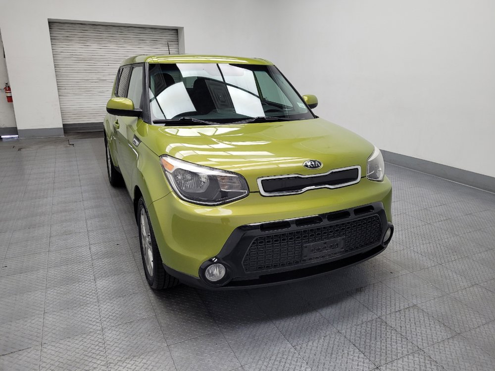 Used 2016 Kia Soul + FWD image 14