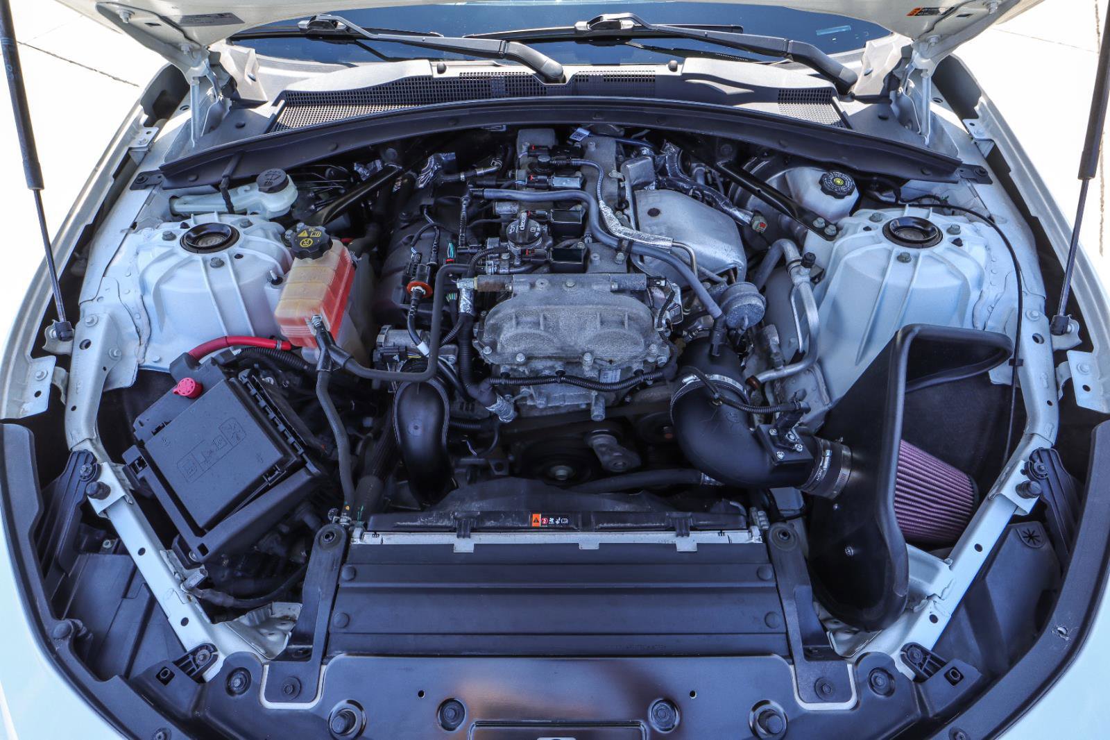 Used 2021 Chevrolet Camaro LS RWD image 18