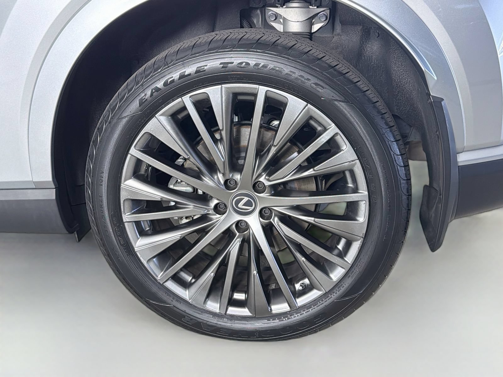 Used 2023 Lexus RX 350 FWD w/ Cold Area Package image 32