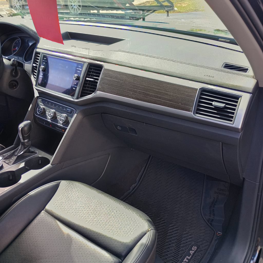 Used 2018 Volkswagen Atlas SE AWD/4WD image 23