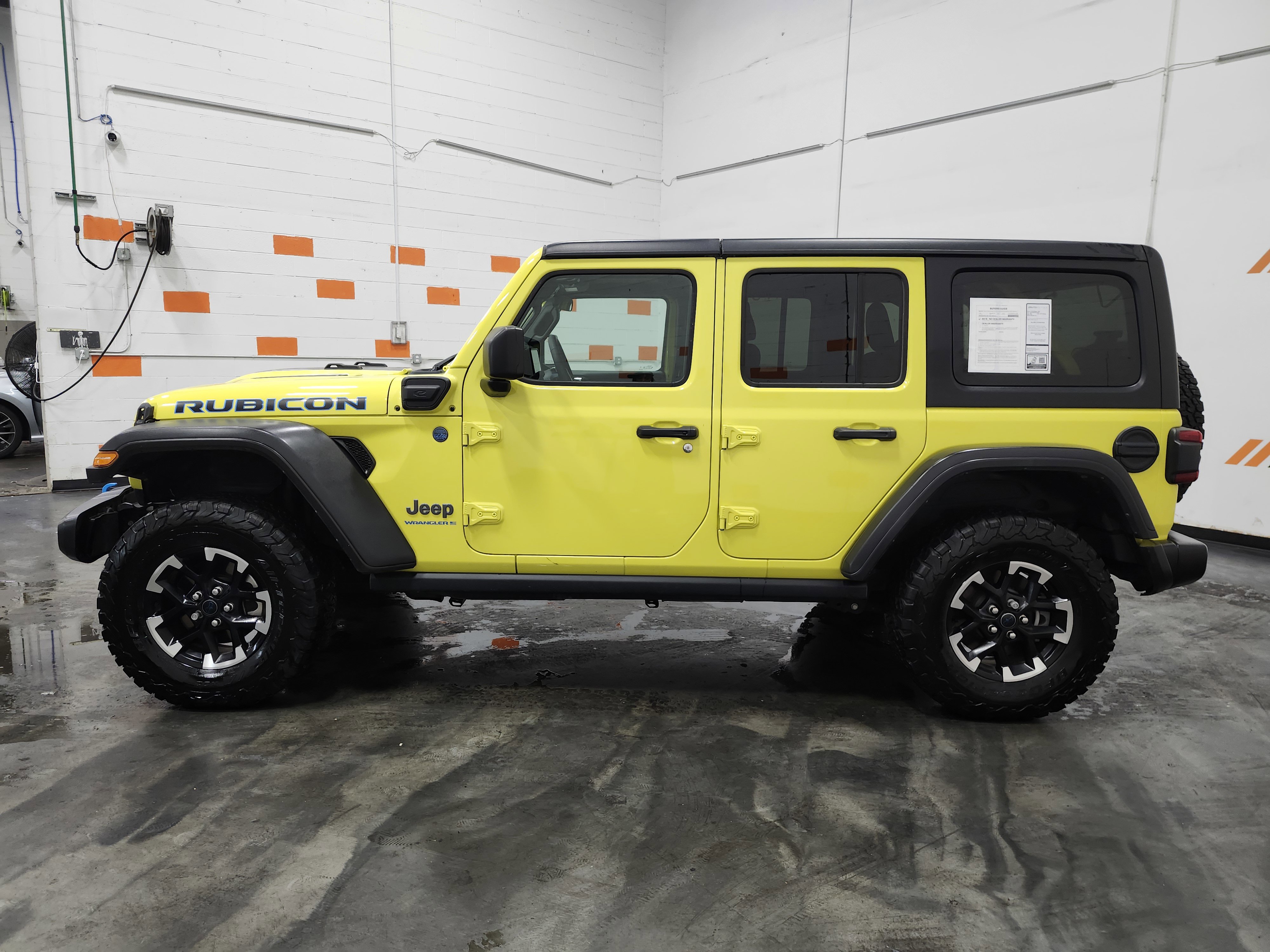 Used 2024 Jeep Wrangler Unlimited Rubicon 4xe w/ Safety Group image 7