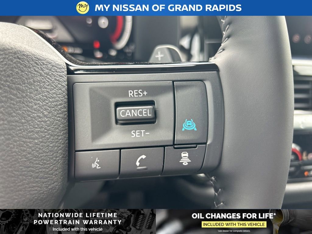 New 2026 Nissan Pathfinder Platinum image 16