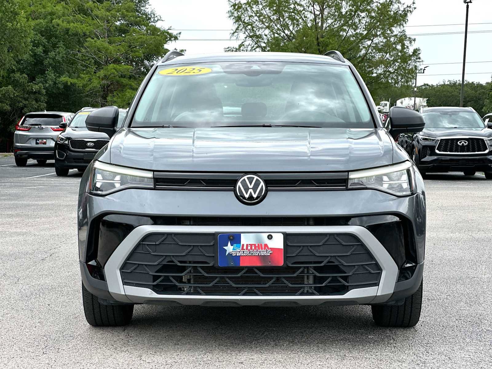 Used 2025 Volkswagen Taos S FWD image 10