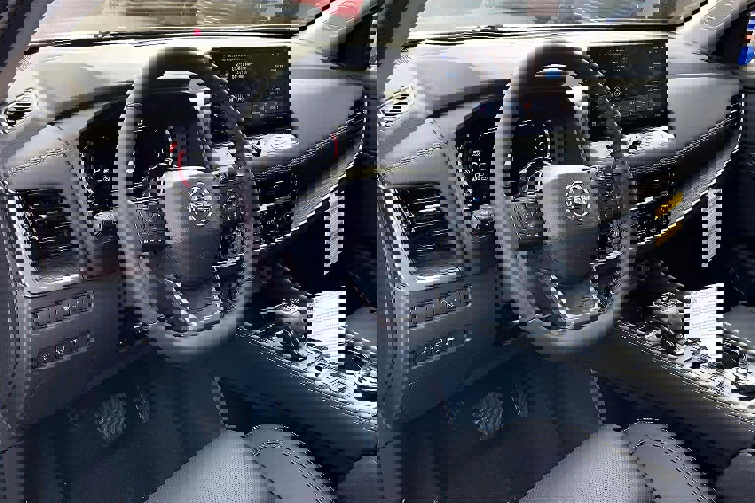 New 2026 Nissan Rogue Platinum image 10