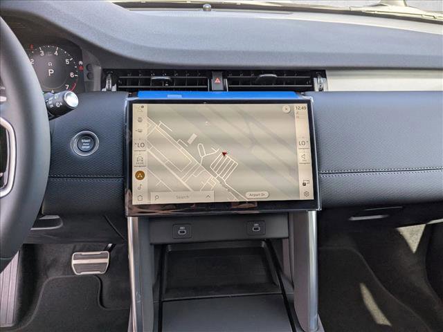 New 2026 Land Rover Discovery Sport Landmark image 12