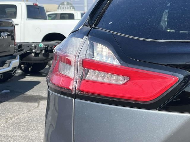 Used 2024 Ford Edge SE image 10