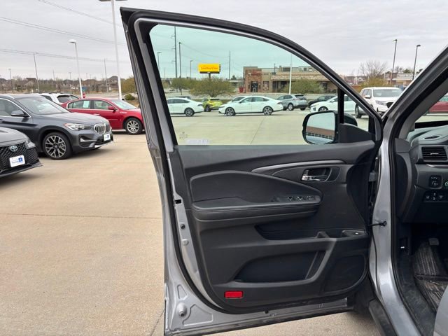 Certified 2023 Honda Ridgeline Sport image 10