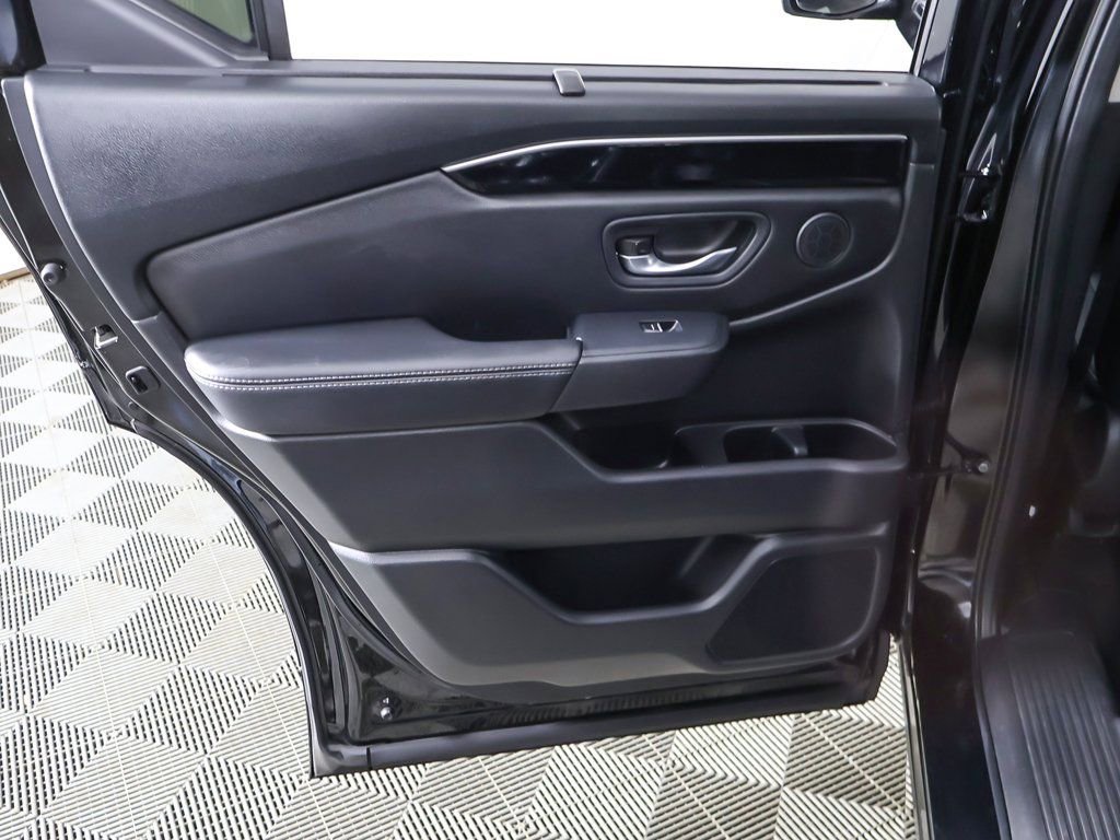 Used 2023 Honda Pilot Touring image 27