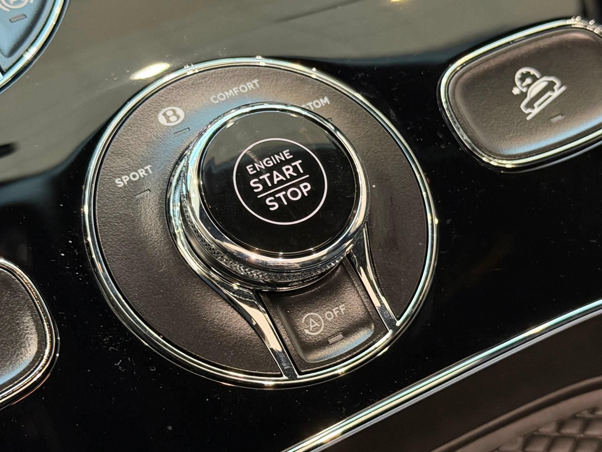 New 2026 Bentley Bentayga Speed AWD/4WD image 44