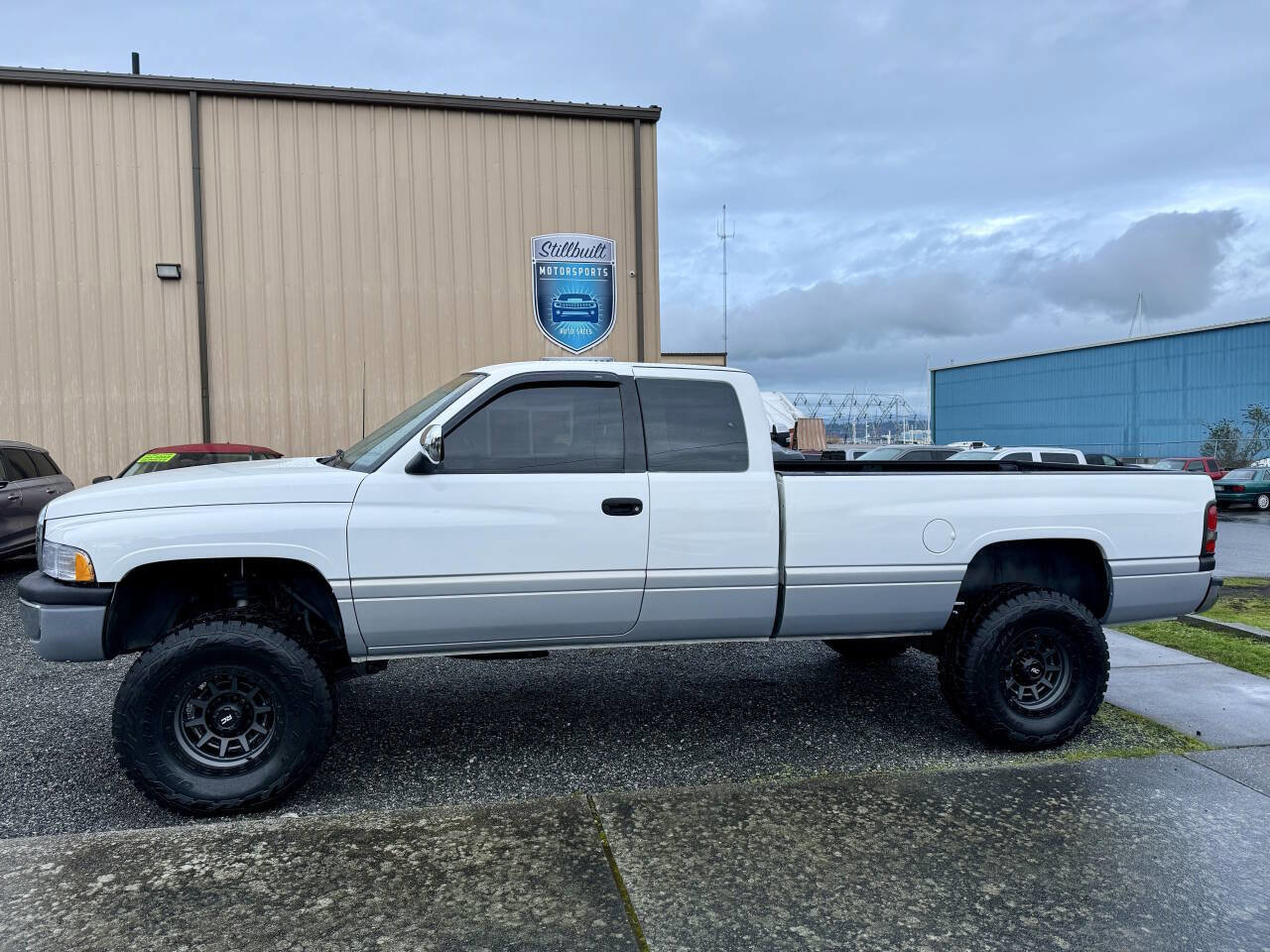 Used 1996 Dodge Ram 2500 Truck 4x4 Club Cab image 2