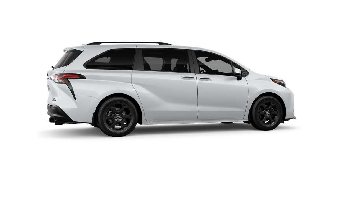 New 2026 Toyota Sienna XLE Woodland Edition AWD/4WD image 11