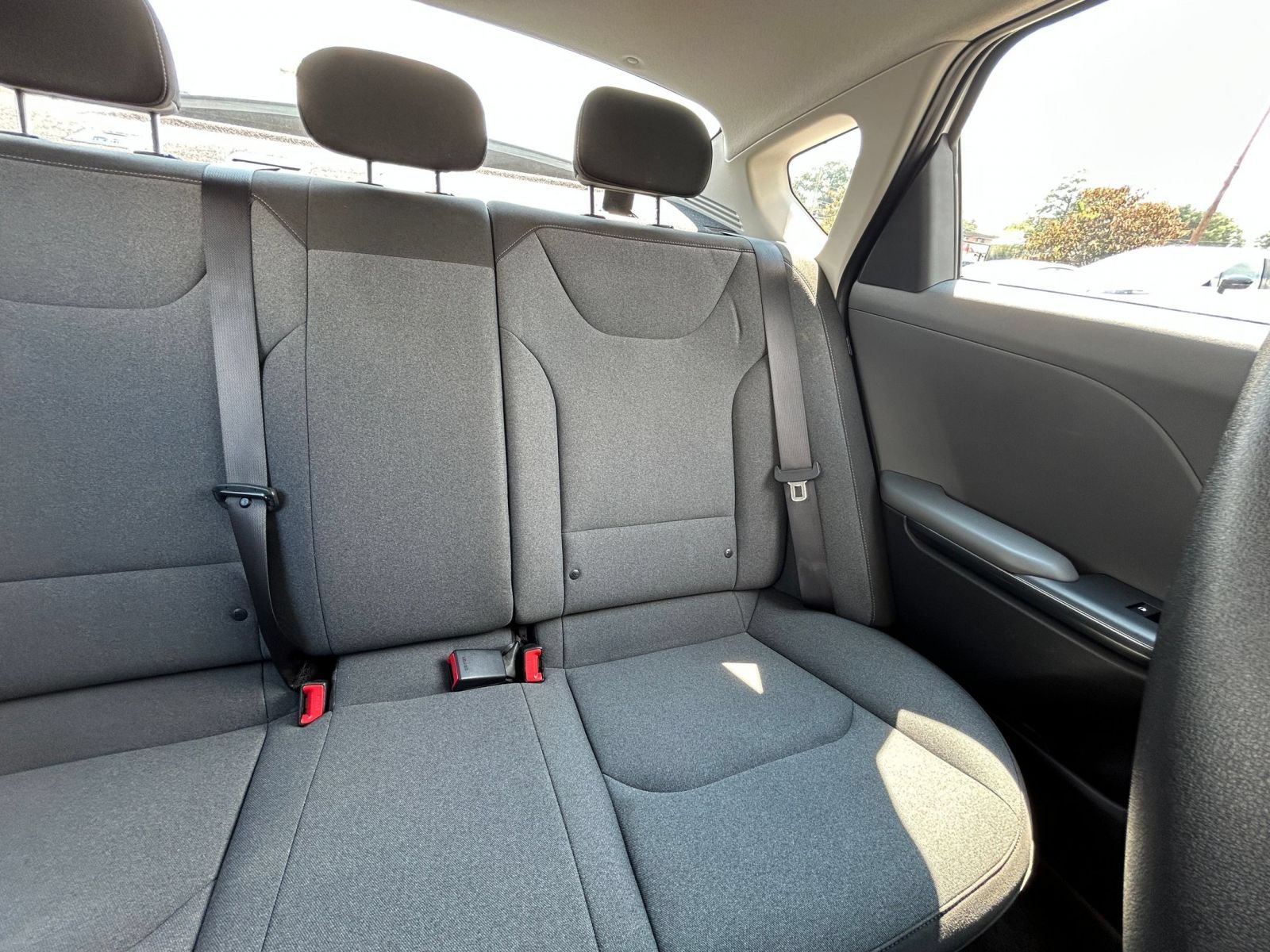 Used 2025 Kia K4 FWD image 36