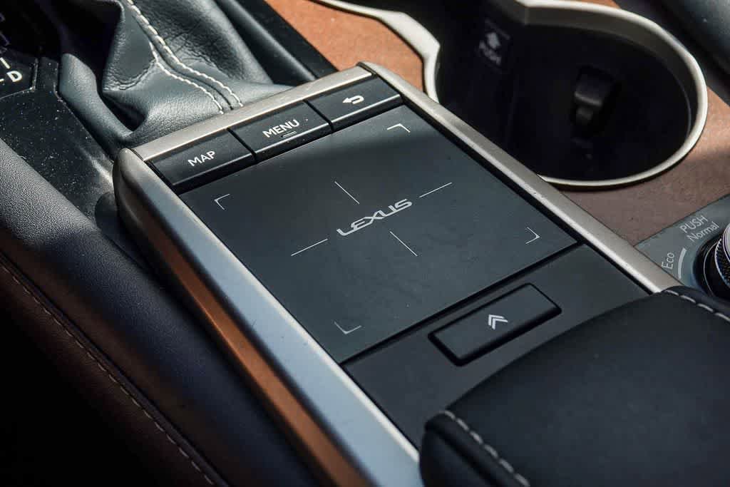 Used 2022 Lexus RX 350L FWD w/ Premium Package image 21