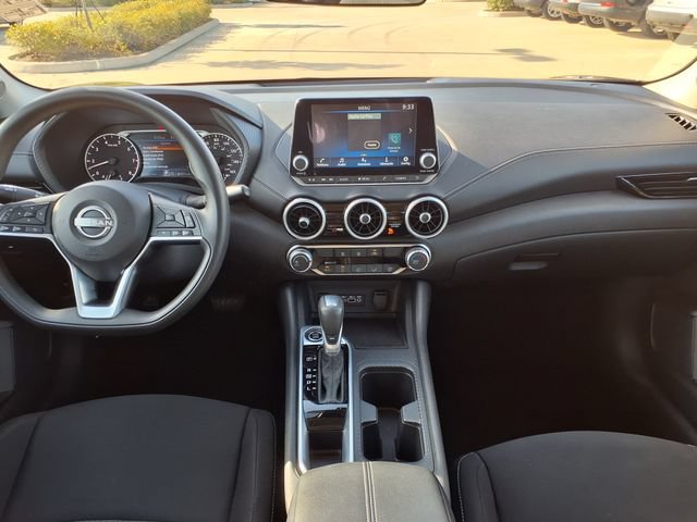 Used 2025 Nissan Sentra SV FWD image 25