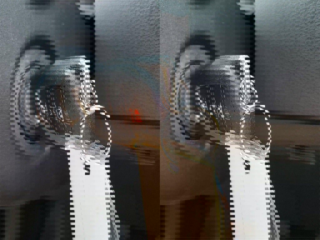 Used 2022 Toyota Corolla LE image 27