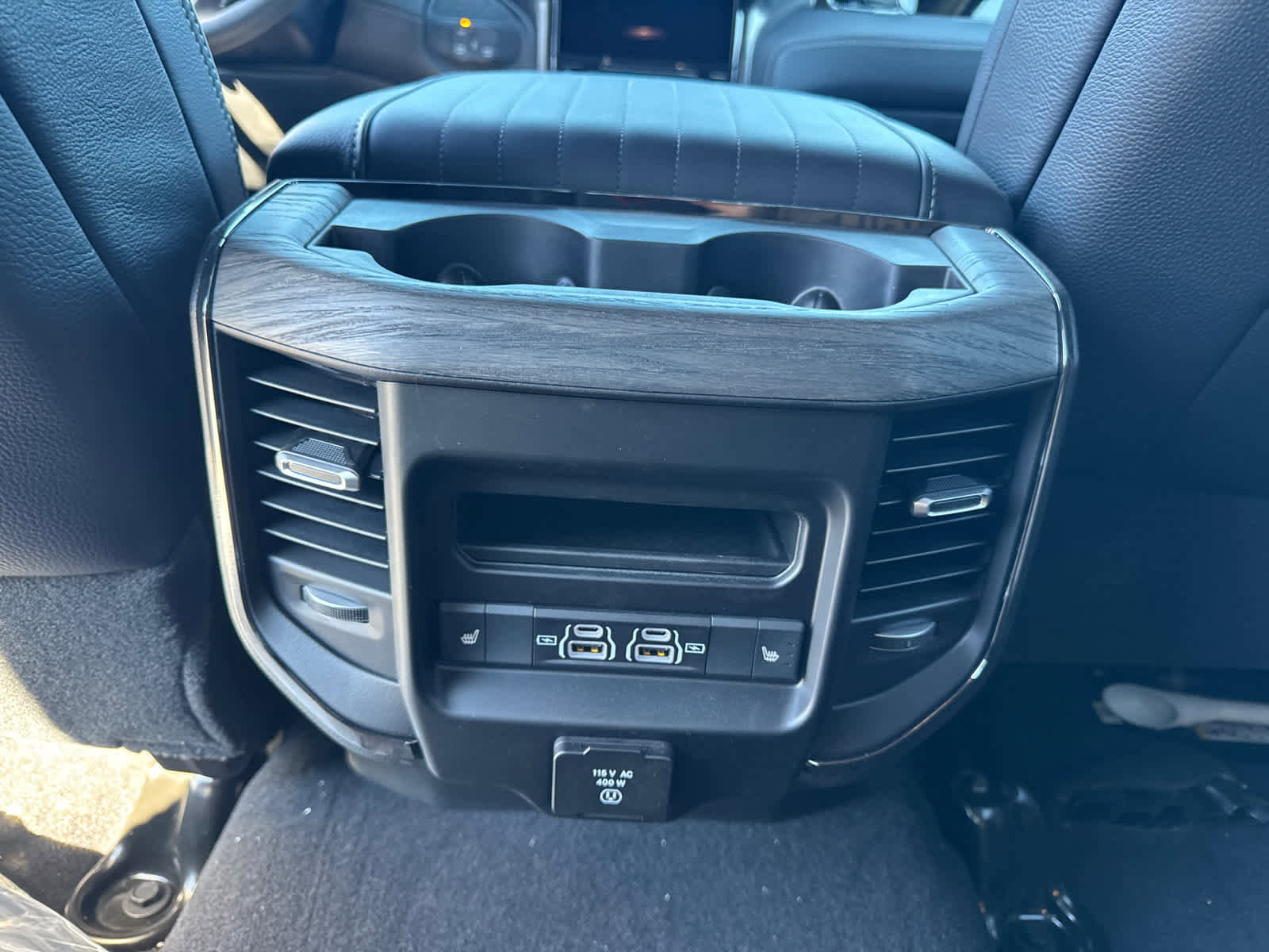 New 2026 RAM 3500 Limited image 28