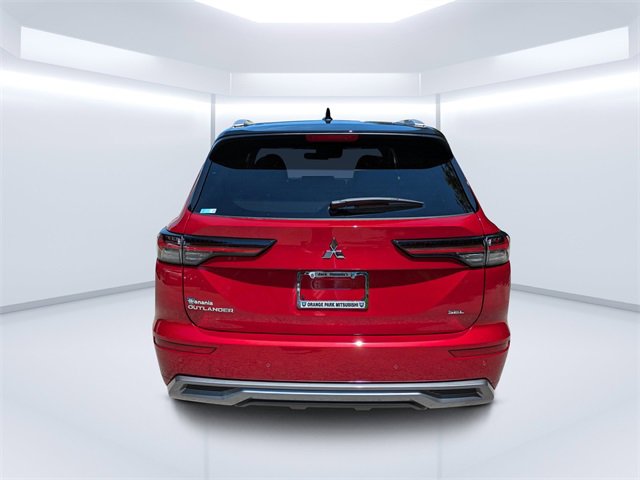 New 2025 Mitsubishi Outlander SEL image 4