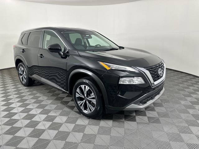 Used 2023 Nissan Rogue SV image 11