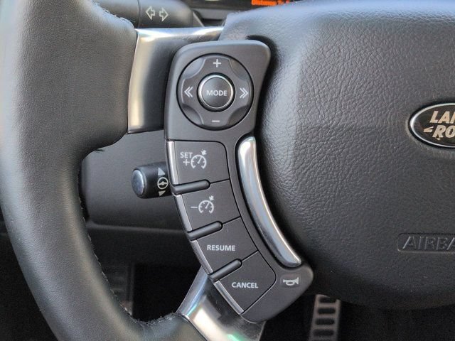 Used 2010 Land Rover Range Rover Supercharged AWD/4WD image 25