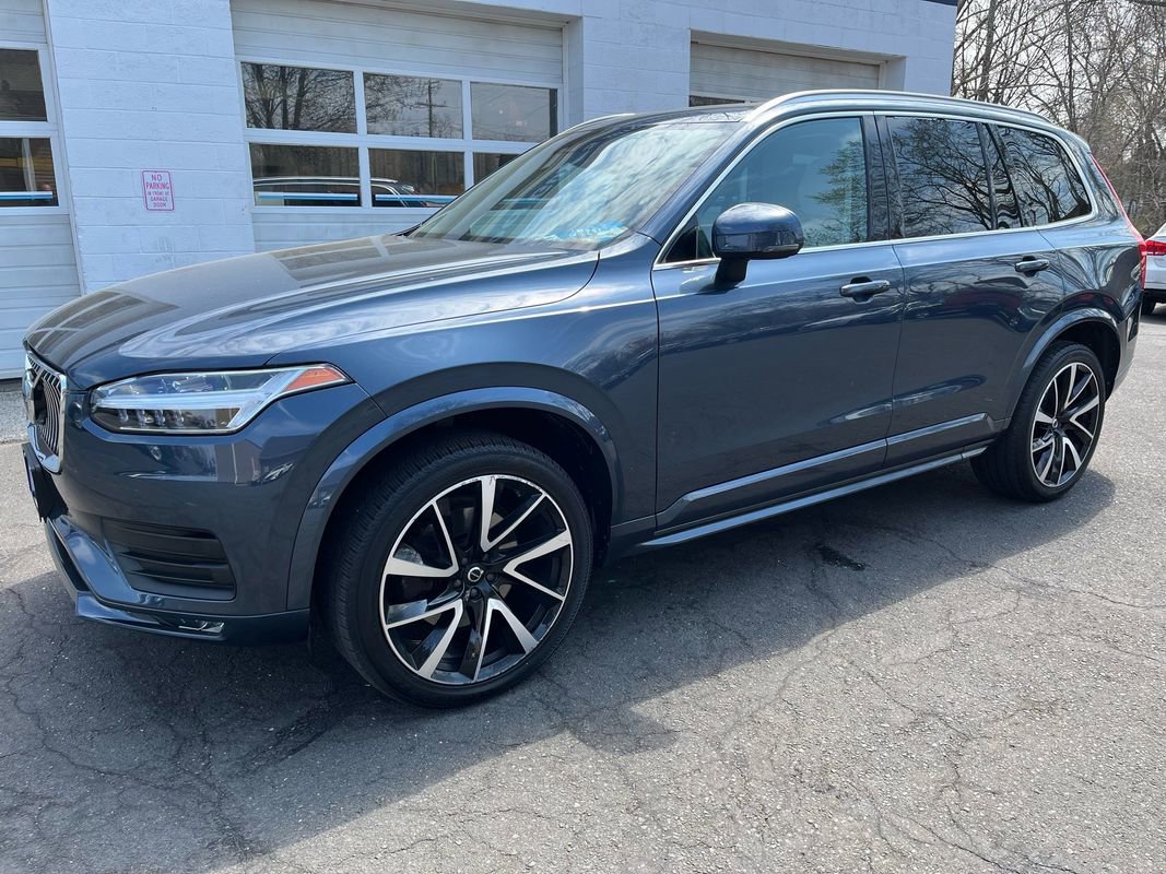 Used 2020 Volvo XC90 T6 Momentum w/ Protection Package Premier image 3