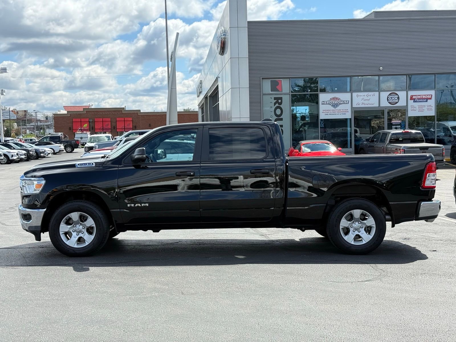 Used 2024 RAM 1500 Big Horn AWD/4WD image 6