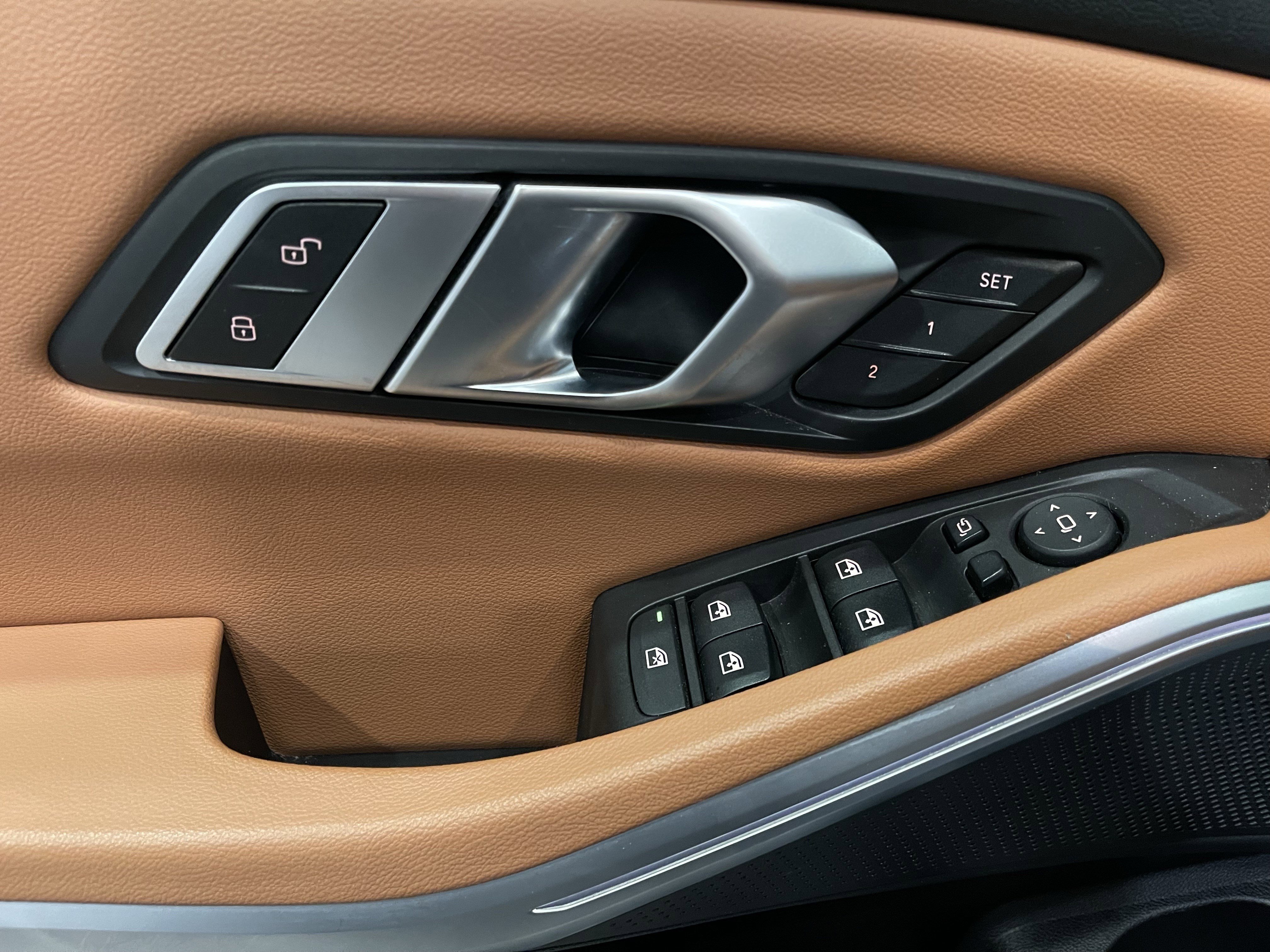 Used 2023 BMW 330i xDrive 330i xDrive w/ Driving Assistance Package image 12