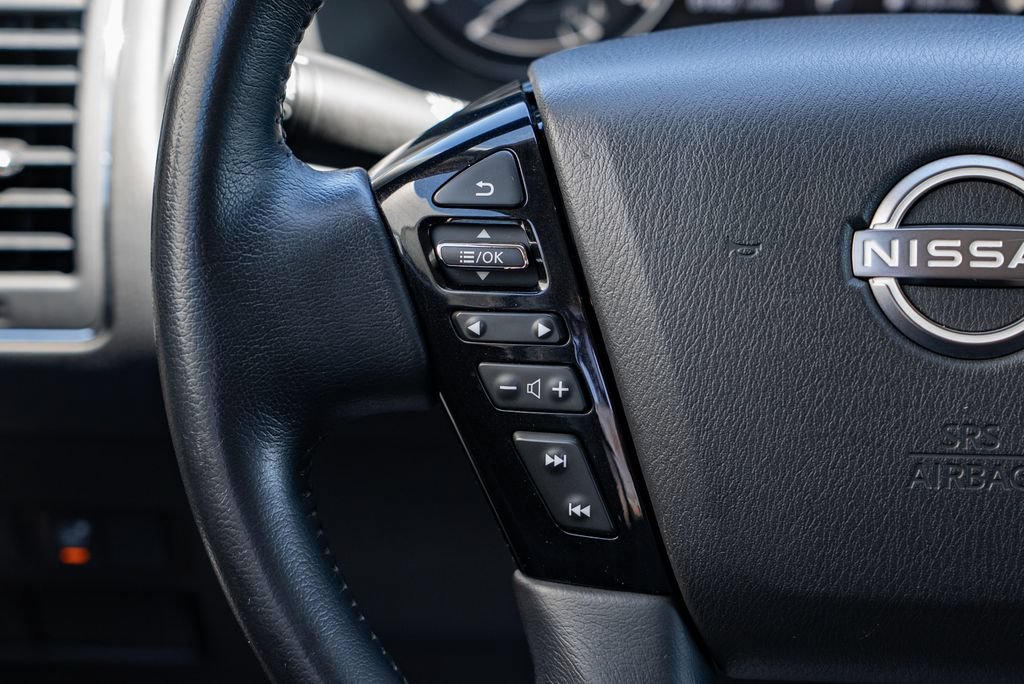 Used 2022 Nissan Armada SV AWD/4WD image 14