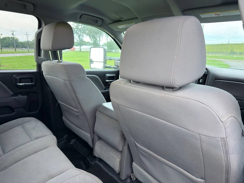 Used 2019 Chevrolet Silverado 2500 W/T AWD/4WD image 27