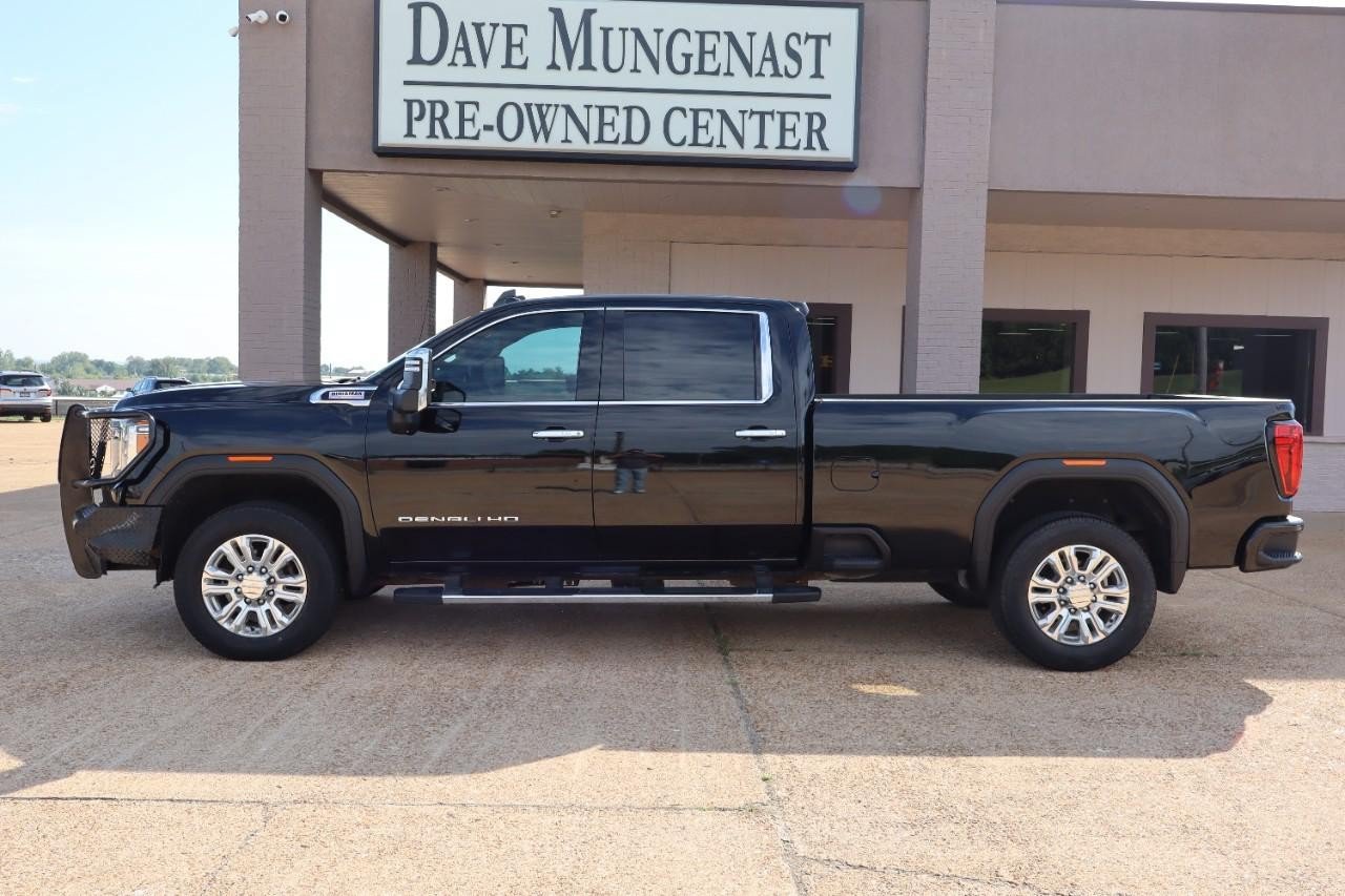 Used 2020 GMC Sierra 2500 Denali w/ Denali Ultimate Package AWD/4WD image 2