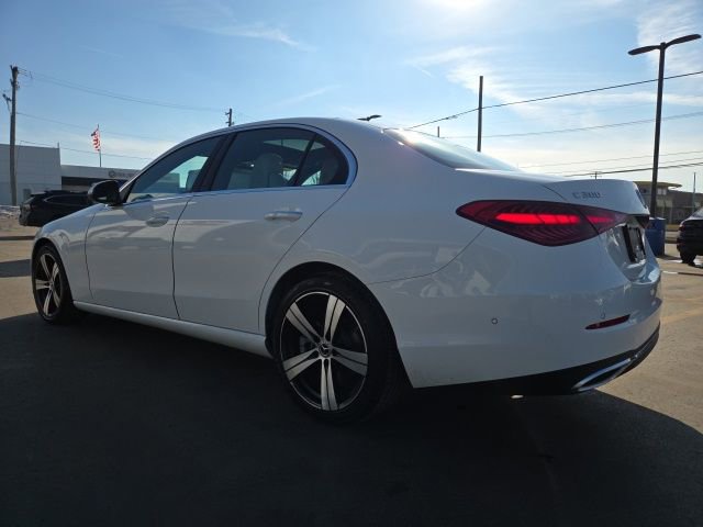 Used 2025 Mercedes-Benz C 300 4MATIC Sedan image 5