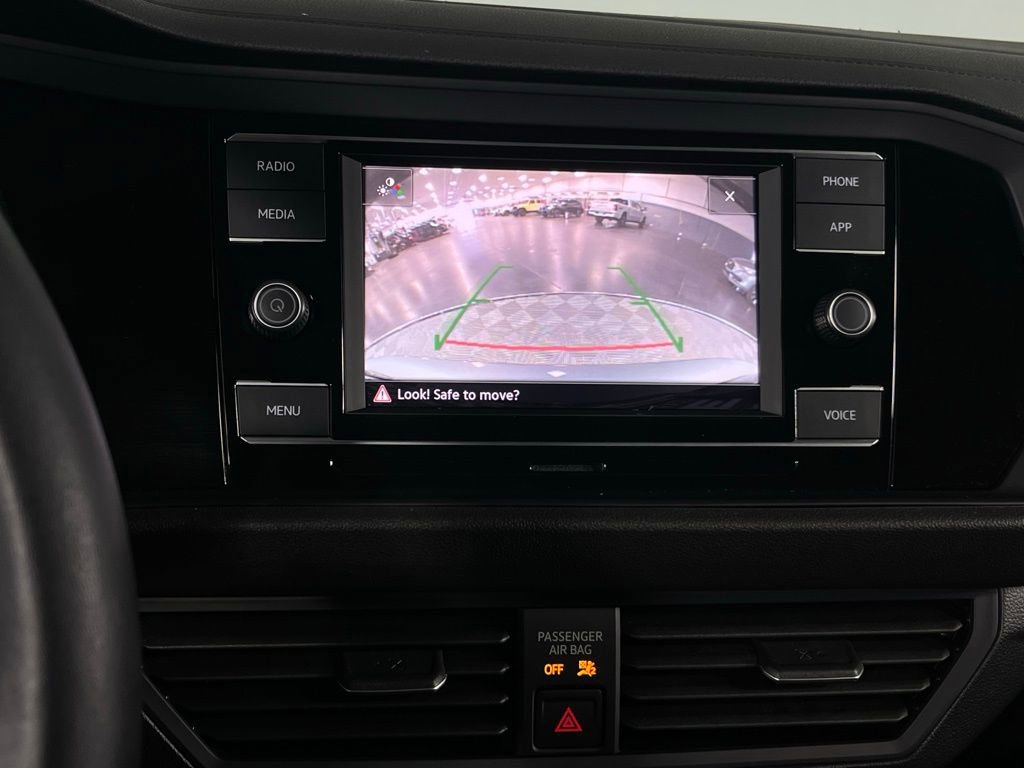 Used 2024 Volkswagen Jetta Sport image 14