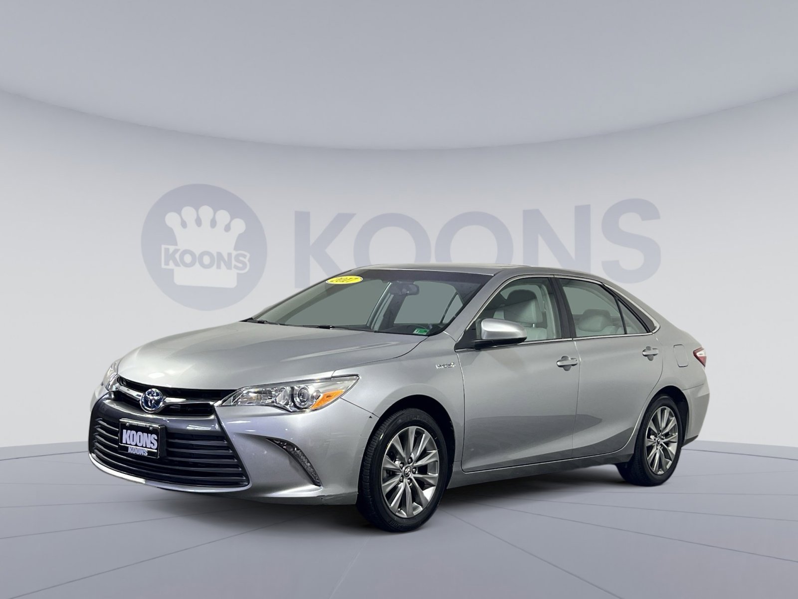 Used 2017 Toyota Camry XLE w/ Moonroof Package