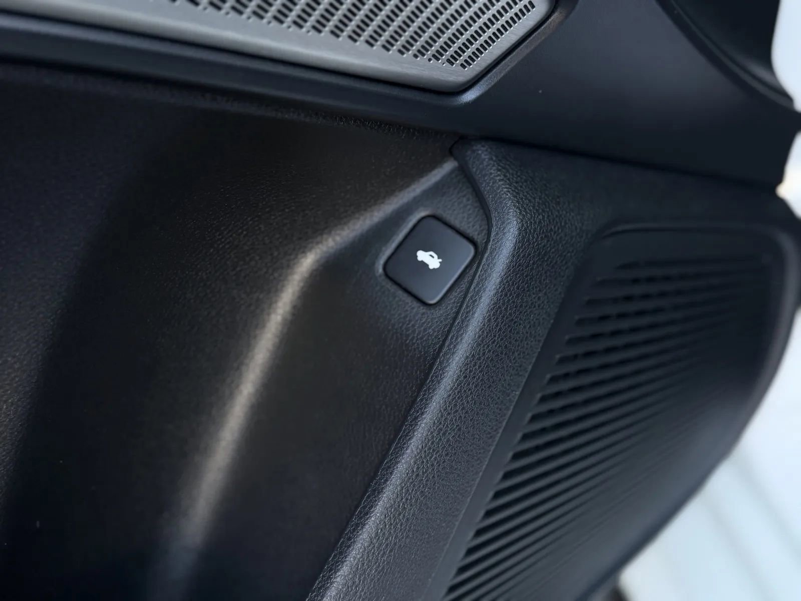 Used 2021 Acura TLX Type S image 29