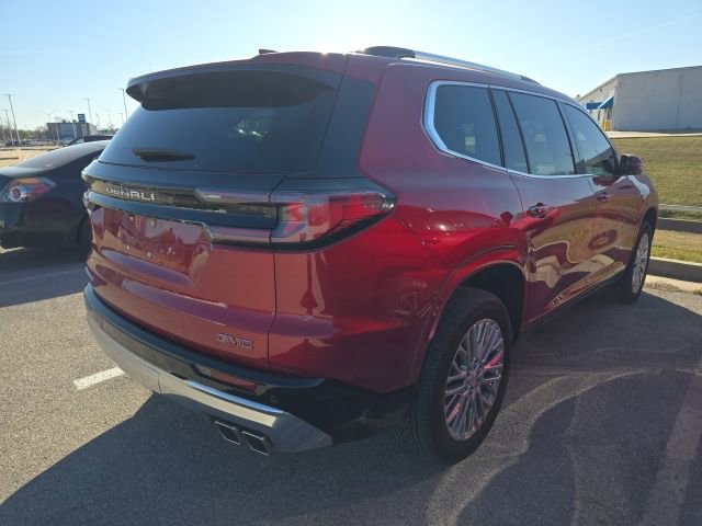 Used 2024 GMC Acadia Denali image 5