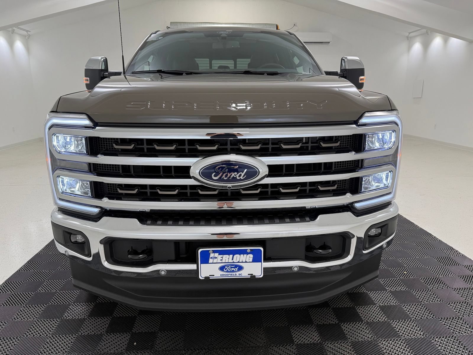 New 2026 Ford F250 King Ranch w/ Chrome Package AWD/4WD image 2
