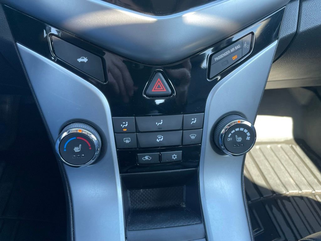 Used 2015 Chevrolet Cruze LT w/ Sun, Sound and Sport Package image 12