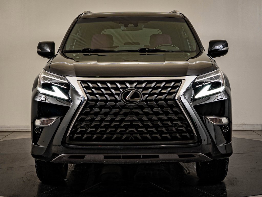 Used 2023 Lexus GX 460 Premium w/ Premium Package image 2