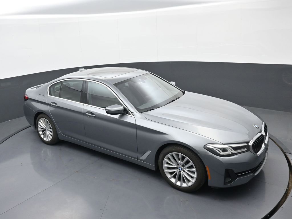 Used 2023 BMW 530i xDrive AWD/4WD image 28