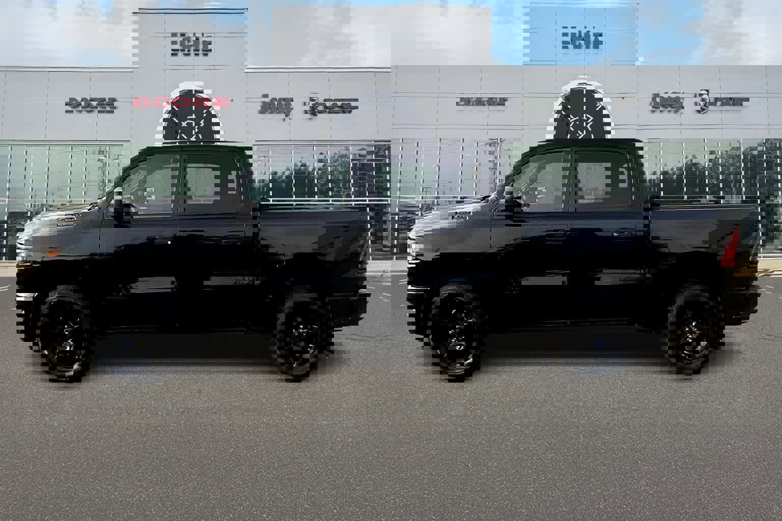 Used 2025 RAM 1500 Tradesman w/ Night Edition image 3