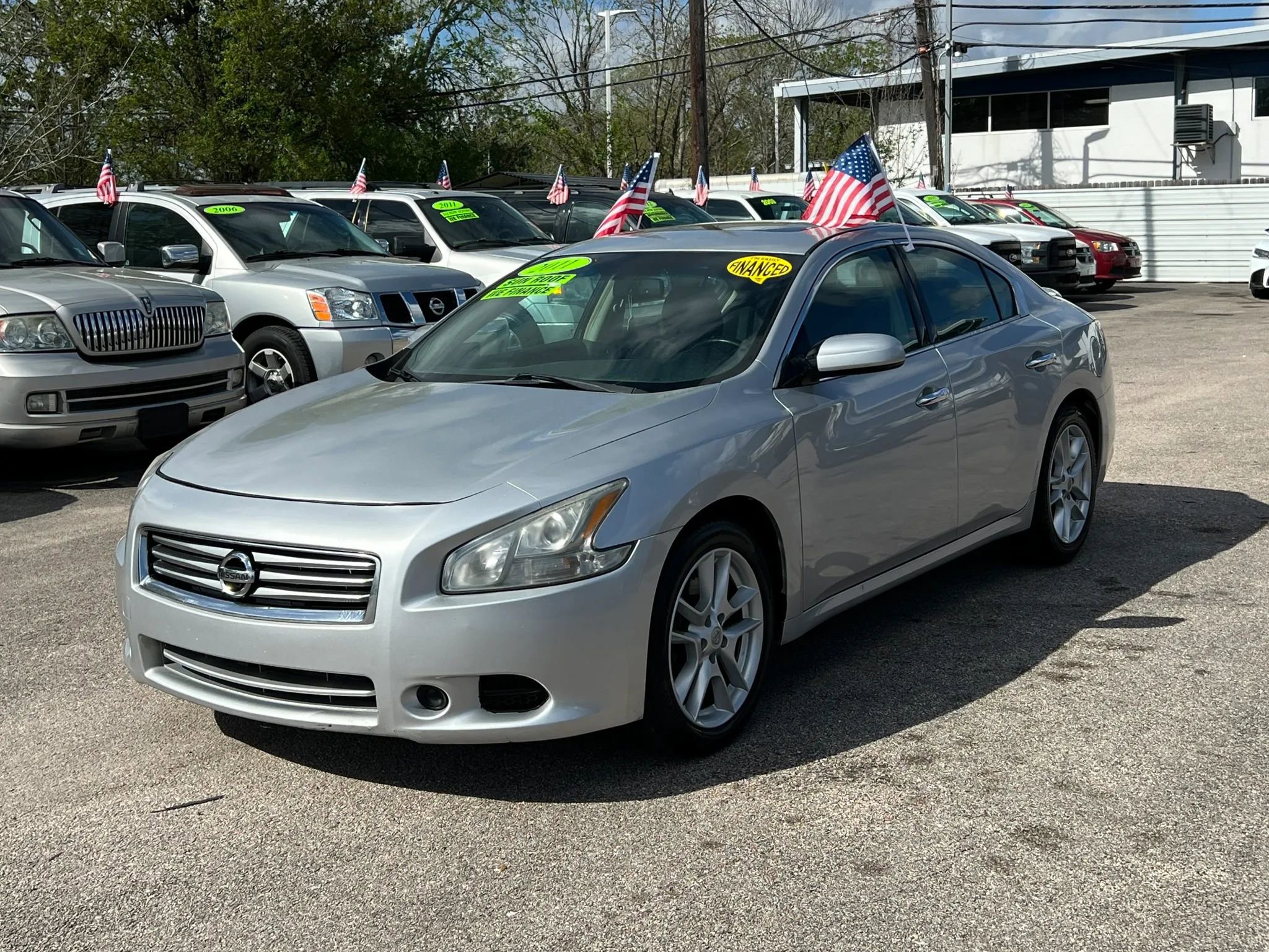 Used 2011 Nissan Maxima 3.5 S image 2