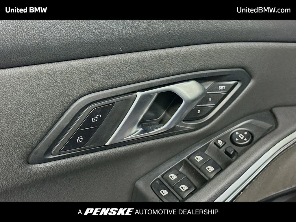 Certified 2025 BMW M340i Sedan RWD image 3