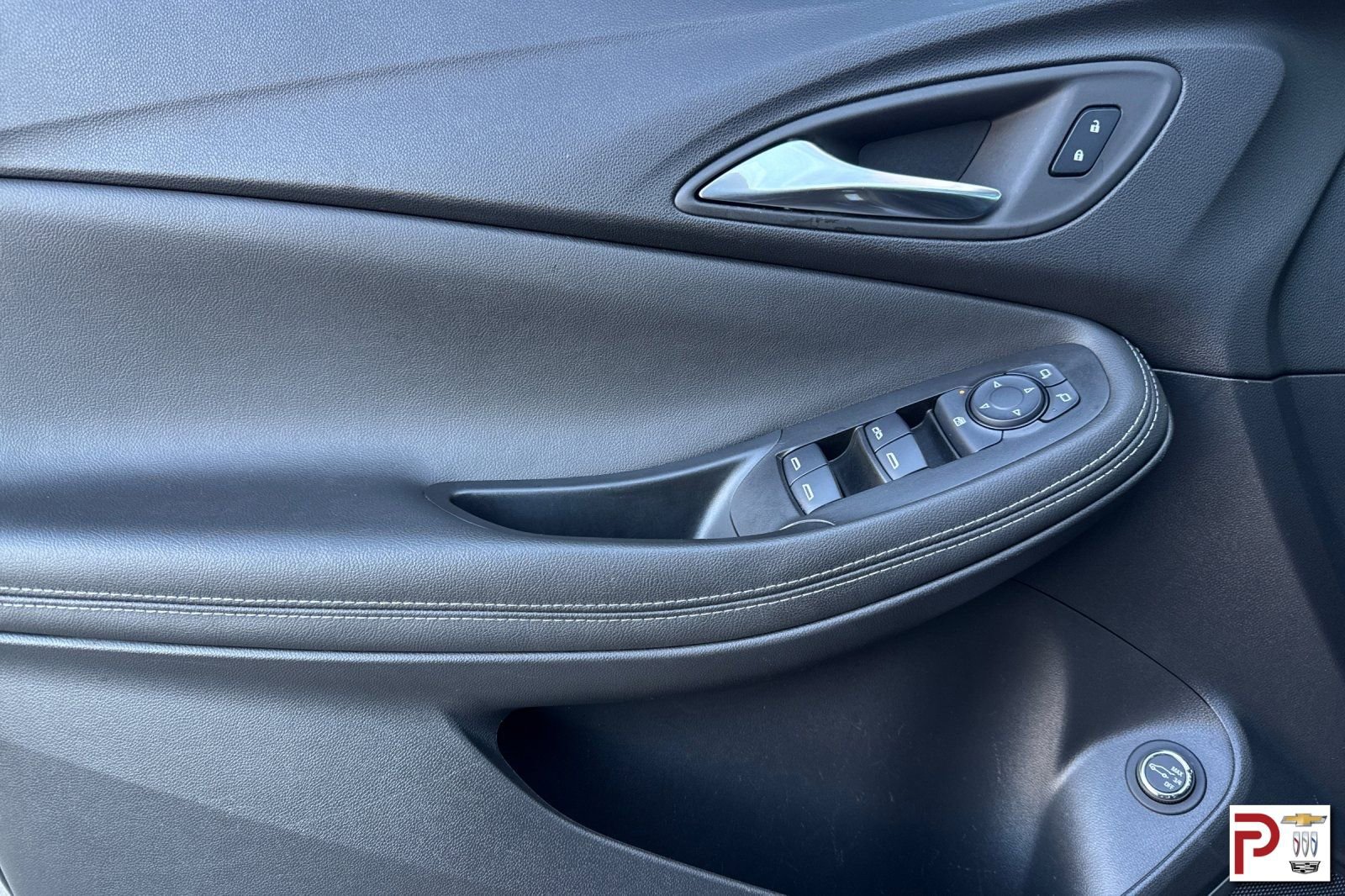 Used 2024 Buick Encore GX Sport Touring w/ Experience Buick Package image 12