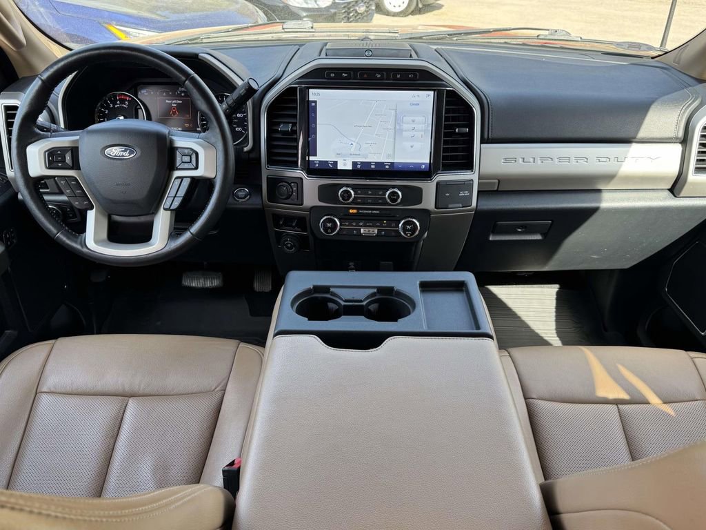 Used 2022 Ford F350 Lariat w/ Lariat Ultimate Package image 2