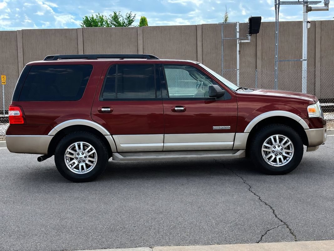 Used 2008 Ford Expedition Eddie Bauer AWD/4WD image 6