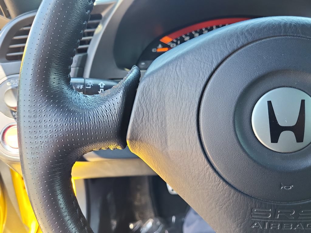 Used 2001 Honda S2000 image 22