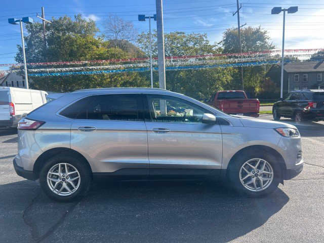 Used 2022 Ford Edge SEL w/ Convenience Package image 5