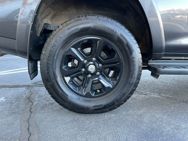 Used 2020 Toyota 4Runner SR5 image 34