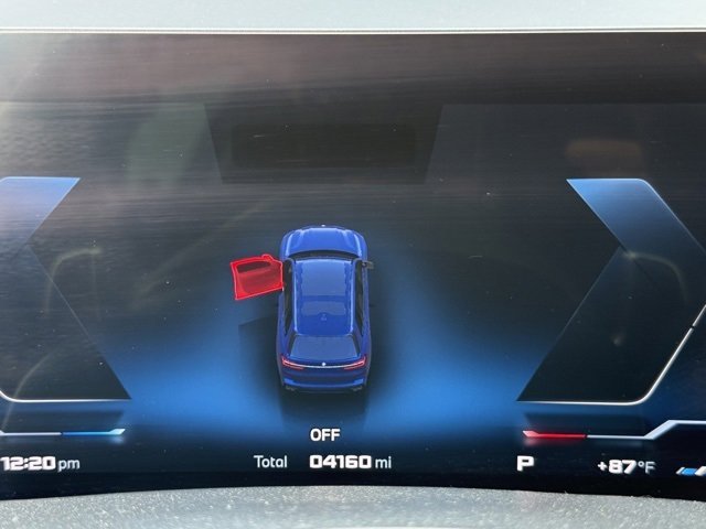 Used 2025 BMW X7 M60i image 24