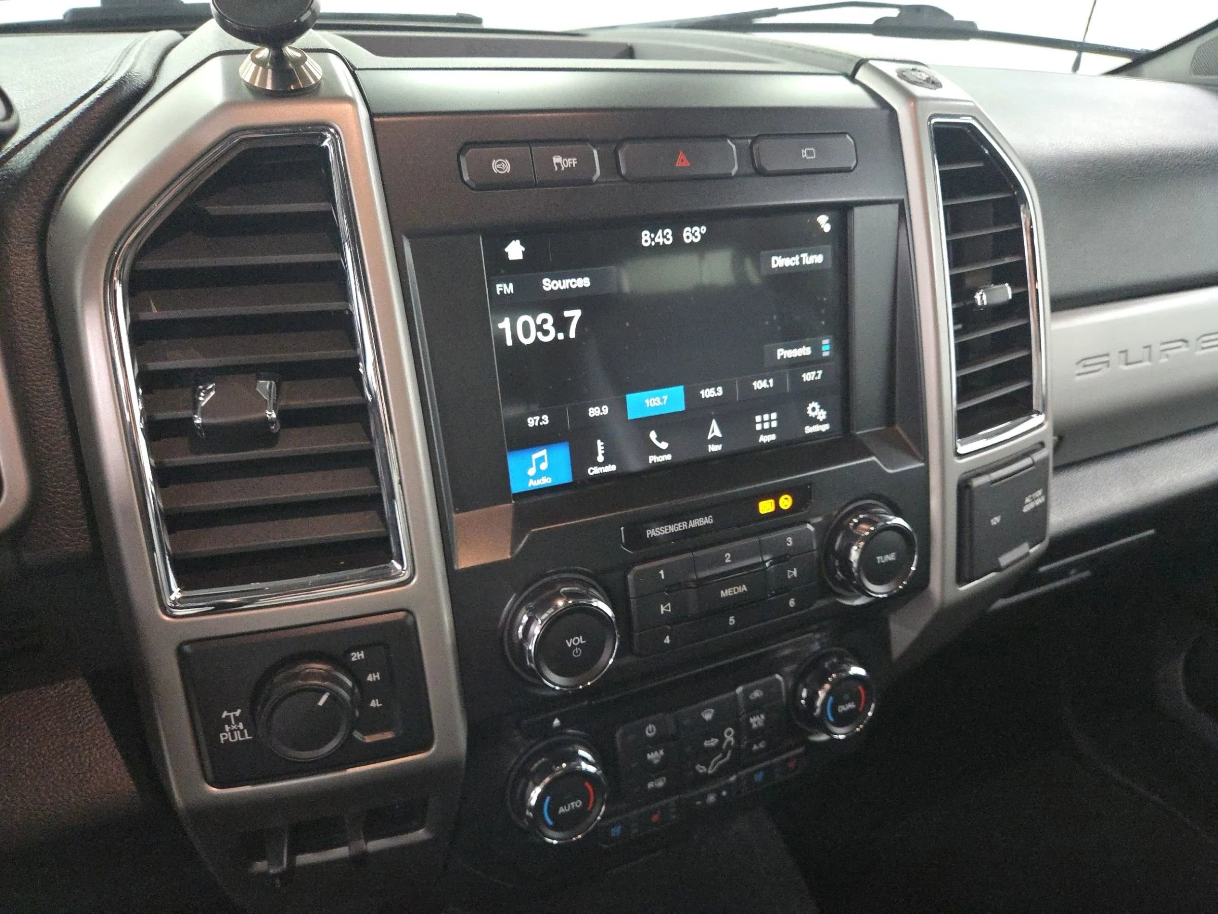 Used 2018 Ford F250 Lariat w/ Lariat Value Package image 25